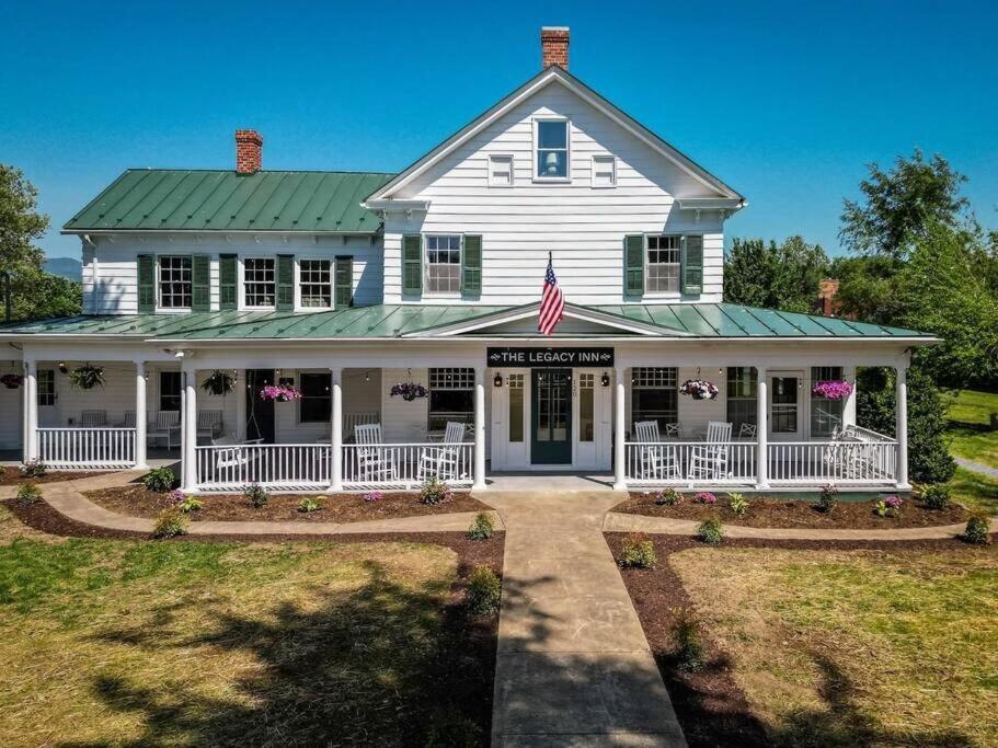 The Legacy Inn Luray Exteriér fotografie