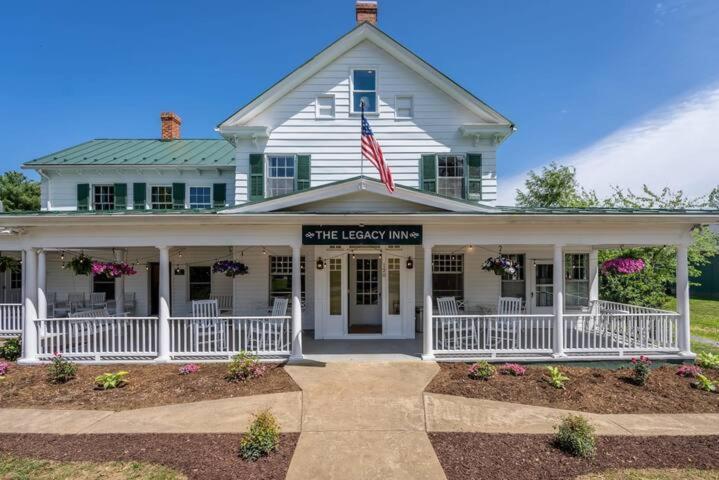 The Legacy Inn Luray Exteriér fotografie